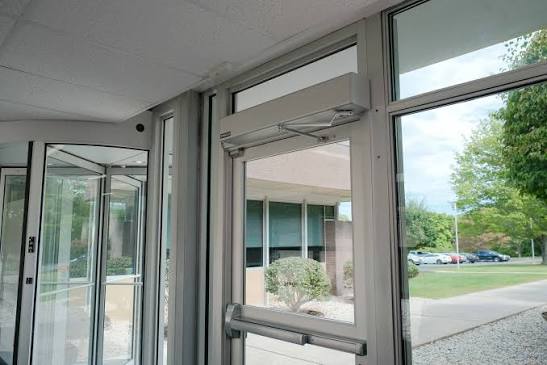 Floor Swing Door Opener: The Invisible Gate Automation Solution